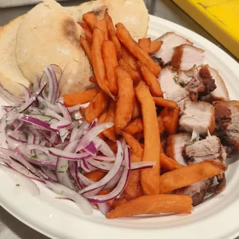 Chicharrón criollo, cocina peruana de WANKA