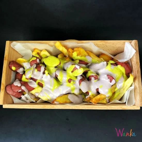 Salchipapas de WANKA