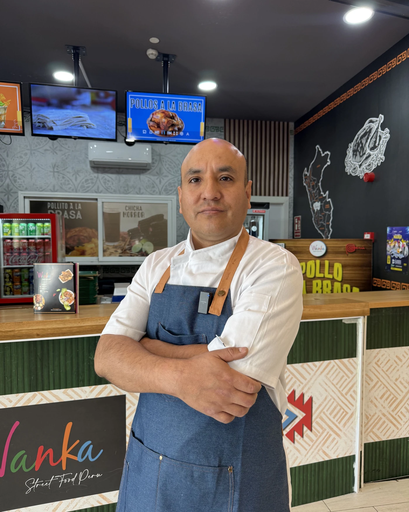 Fernando Carpio, chef y fundador de WANKA, en su restaurante