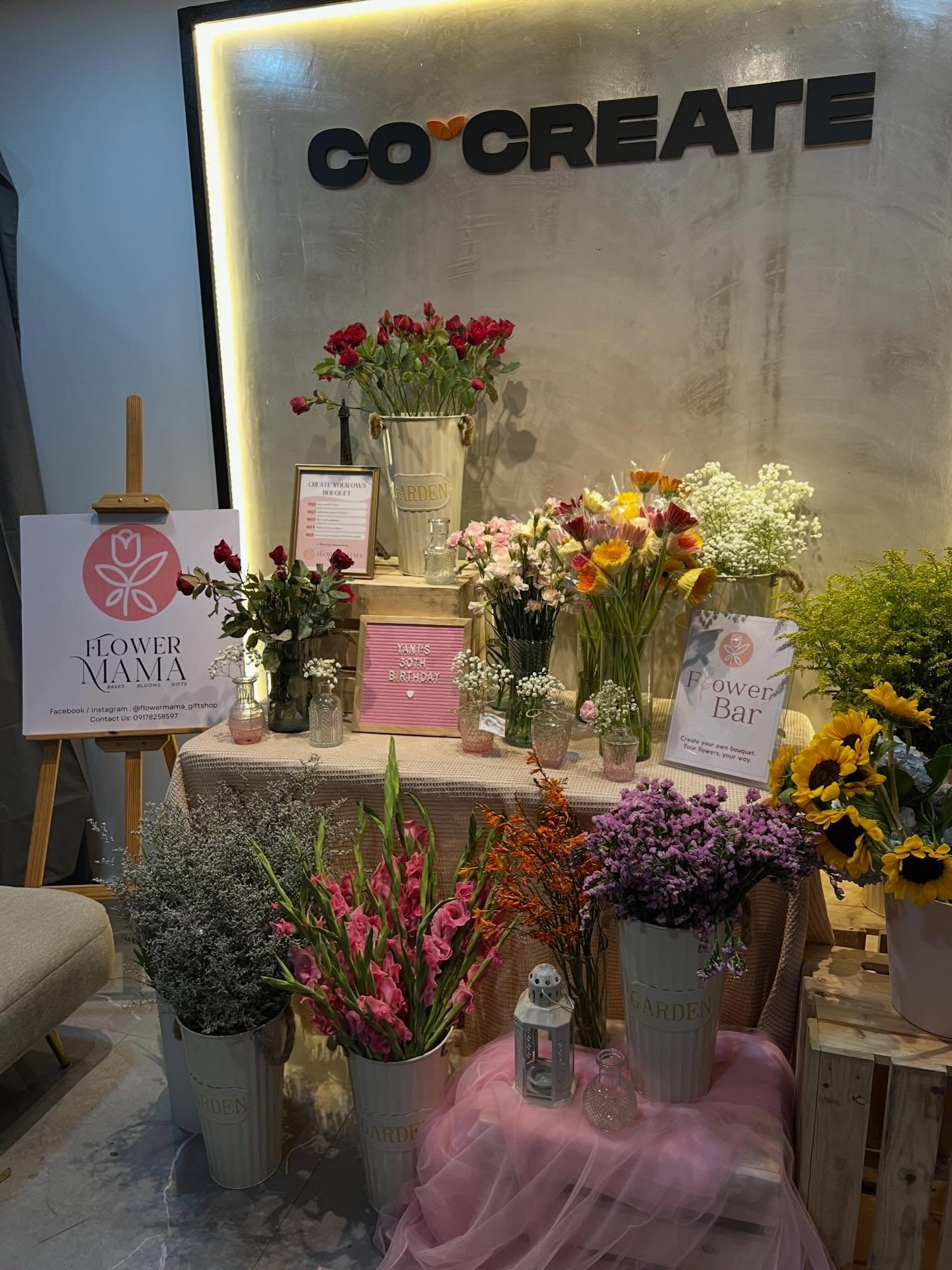Flower Bar Setup