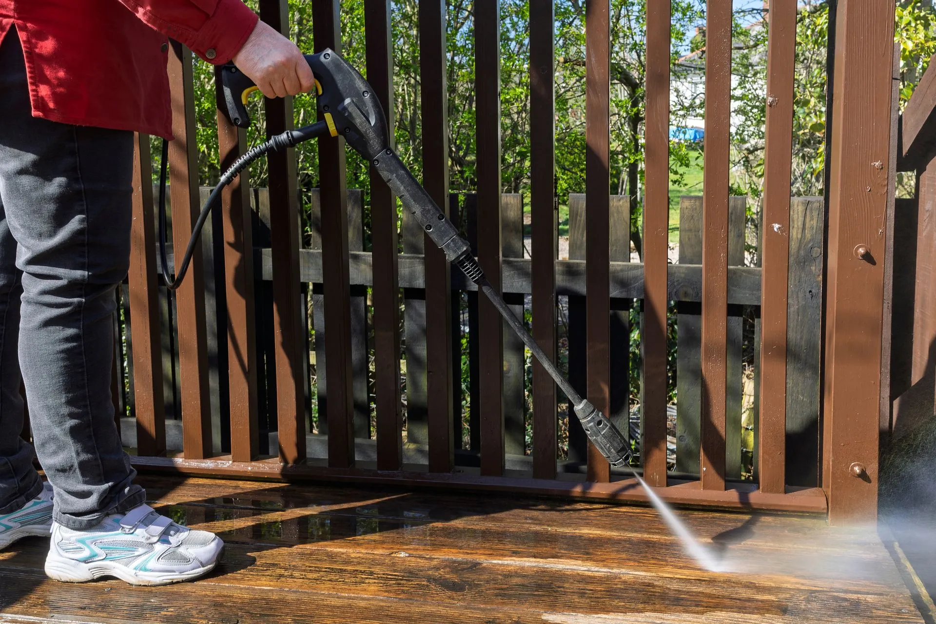 DV Serve U pressure washing job