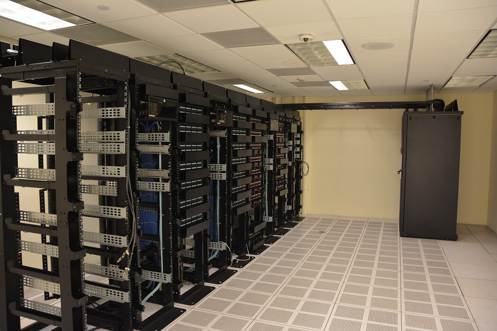 Data center computers