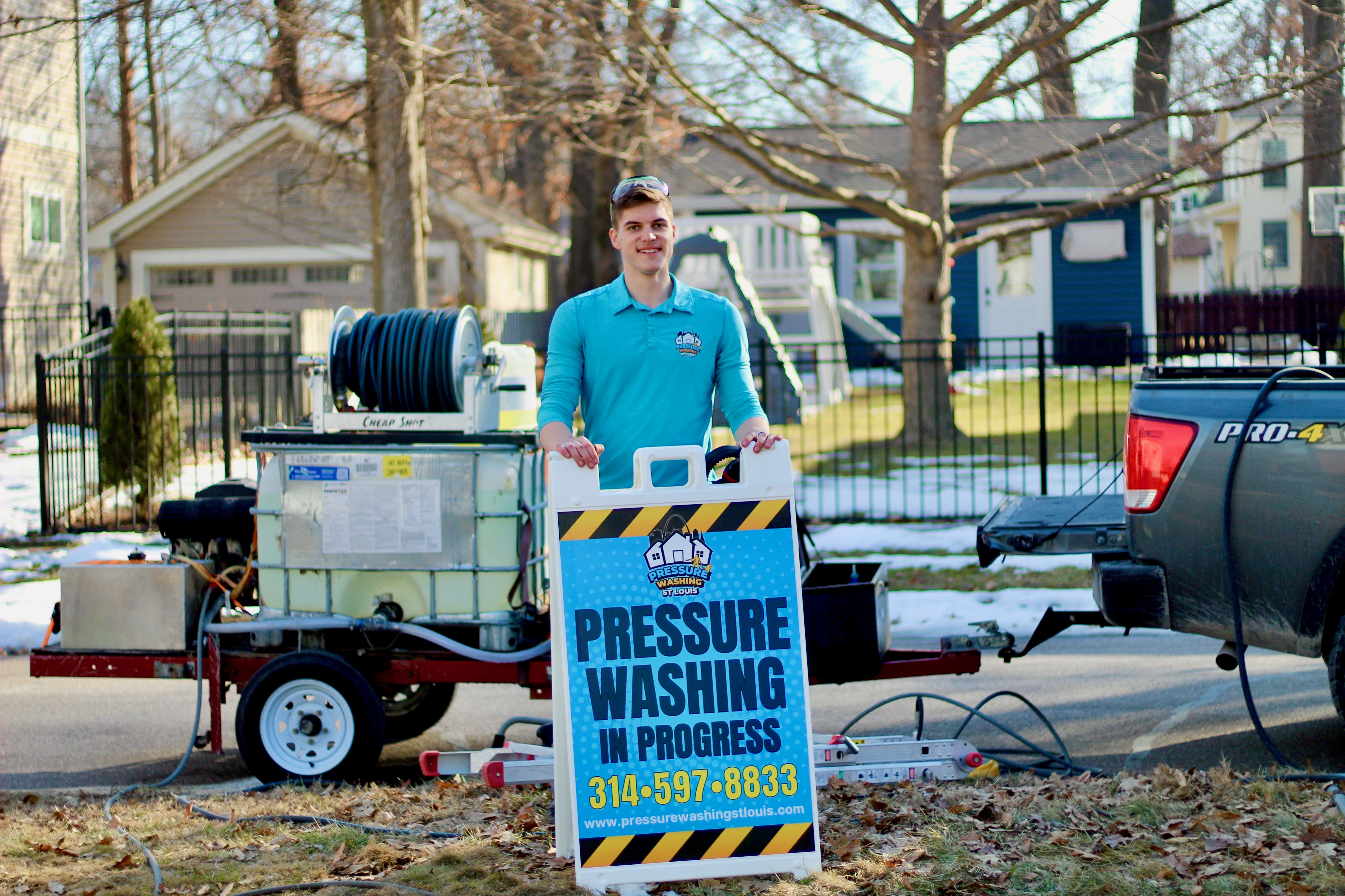 Pressure Washing St. Louis team member on the job