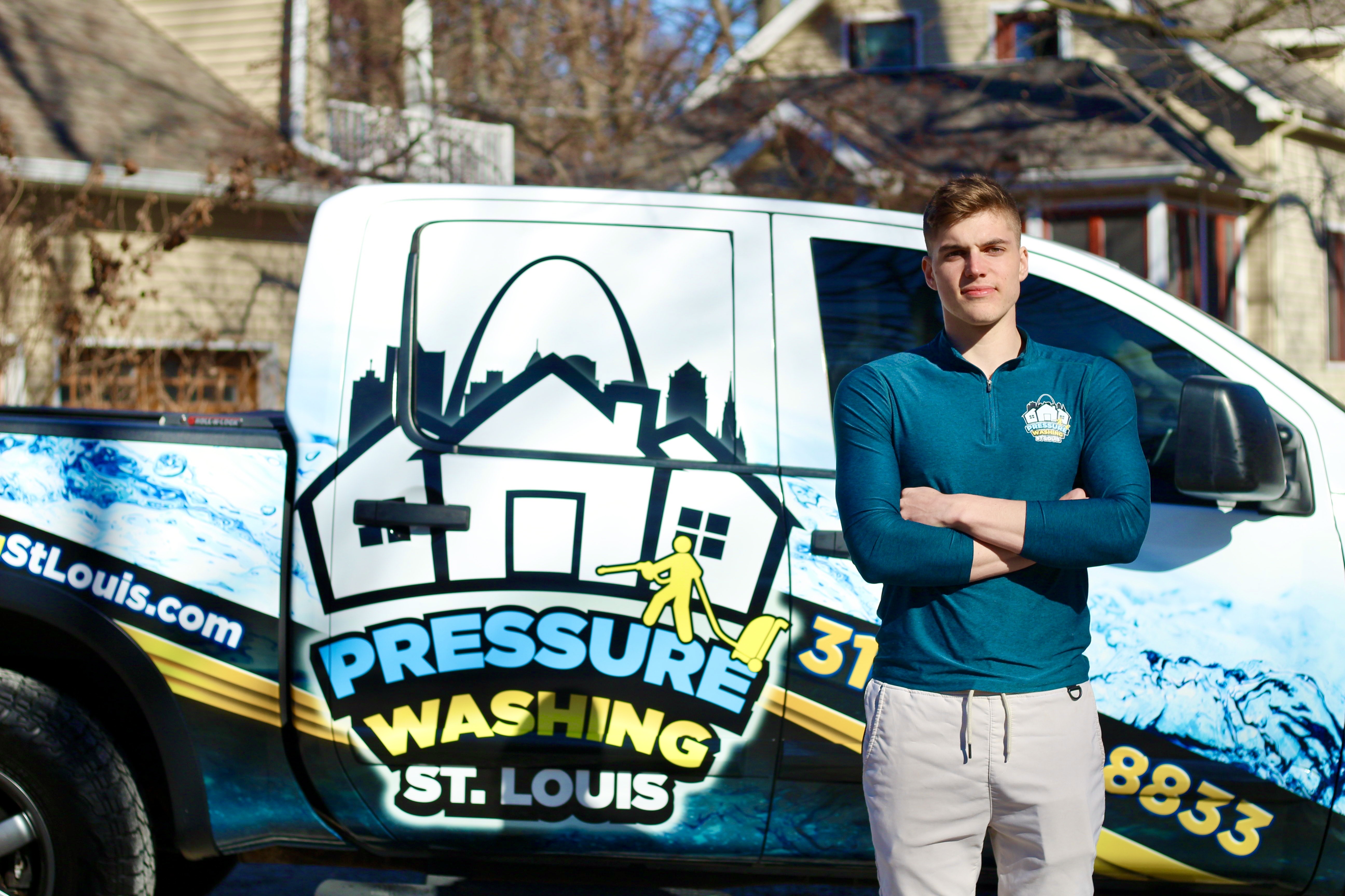 Pressure Washing St. Louis team member on the job