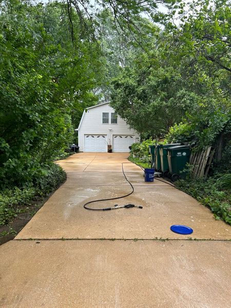 Pressure Washing St. Louis completed project