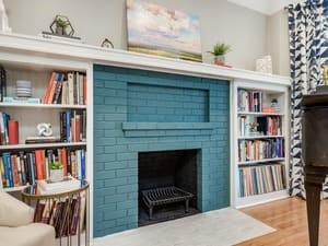 {{ custom_values.service_3 }} in {{custom_values.area_3})