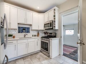 {{ custom_values.service_2 }} in {{custom_values.area_3})