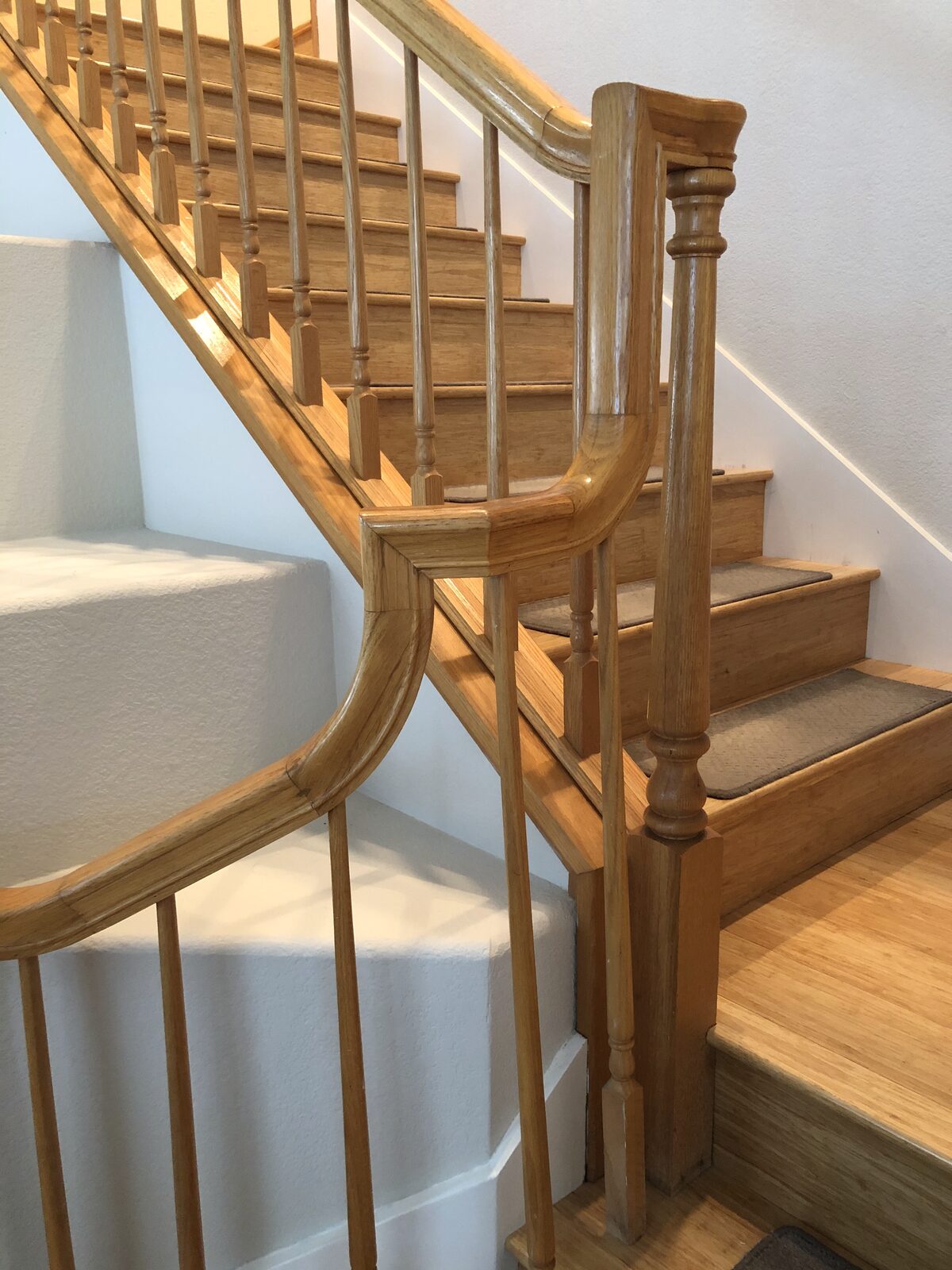 Oak staircase with carpet treads before remodel, Lincoln CA