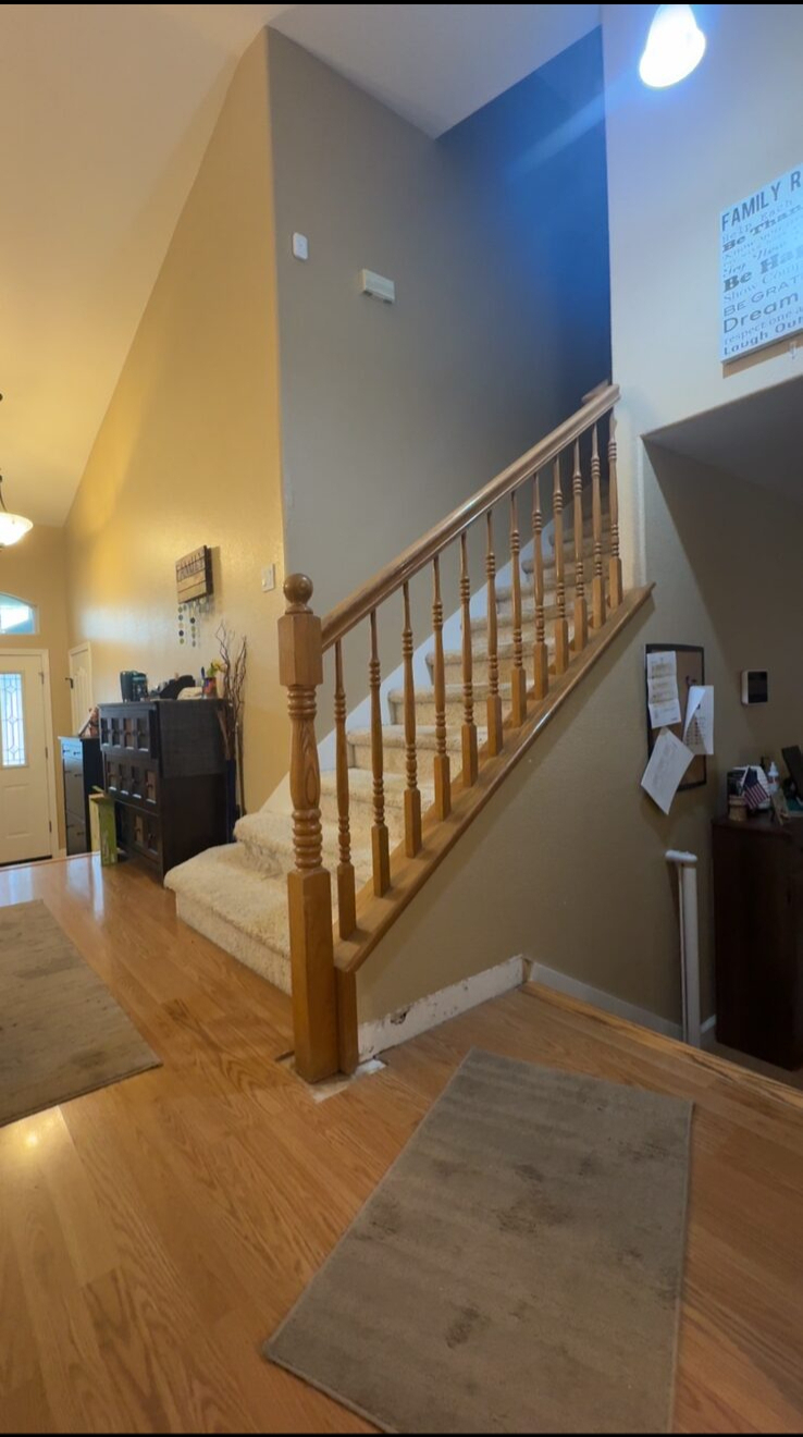 Oak staircase before remodel, Rocklin CA