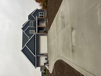 {{ custom_values.service_3 }} in {{custom_values.area_3})