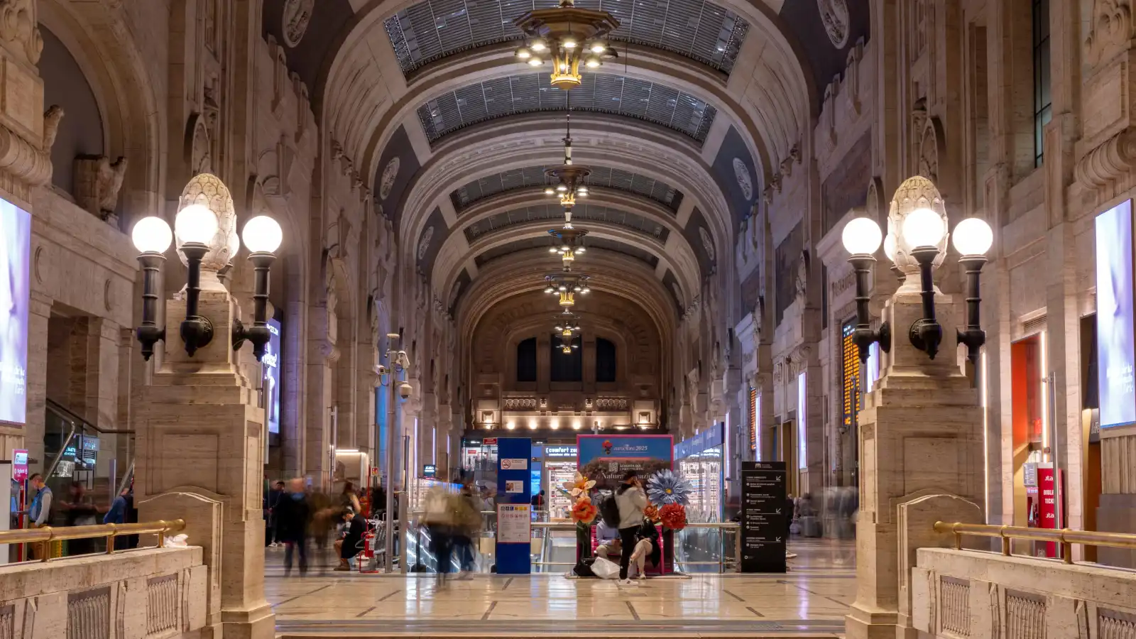 ميلانو ميلانو