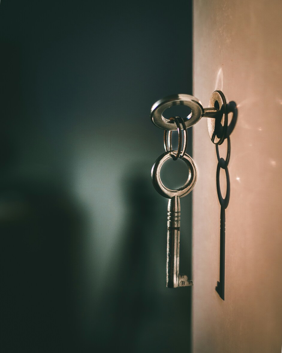  Commercial Locksmith