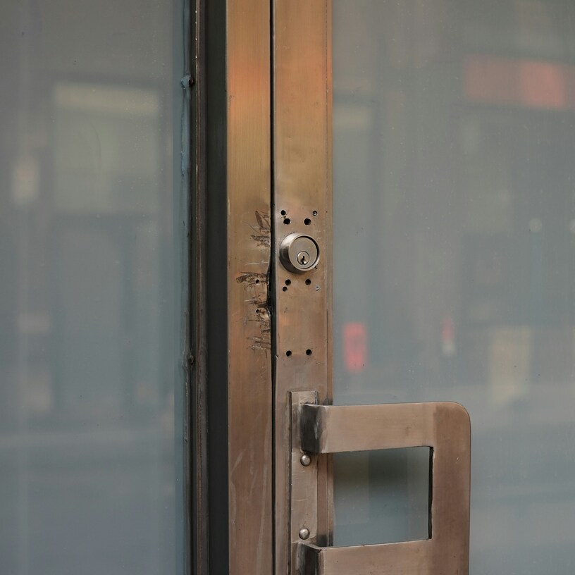  Commercial Locksmith