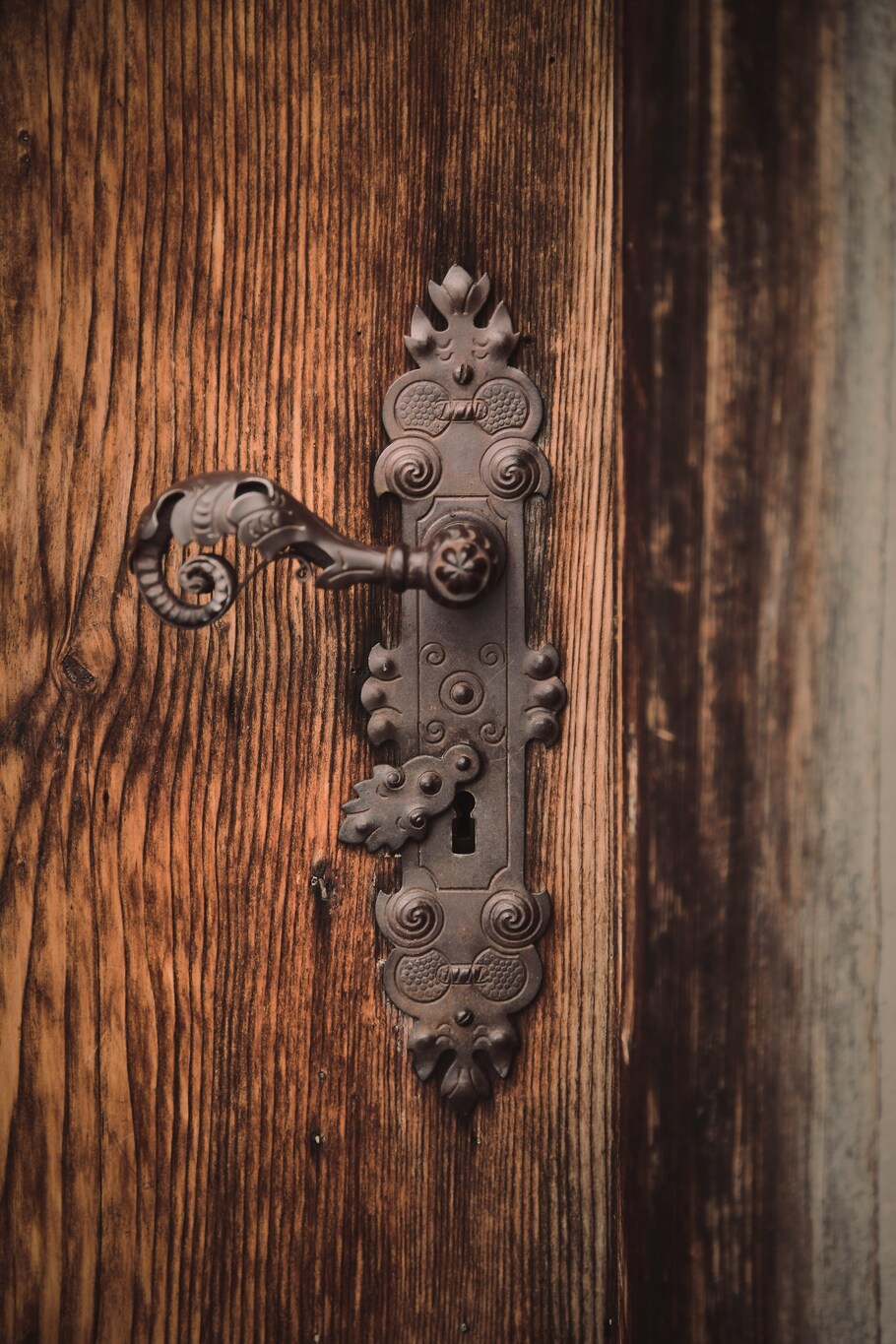  Commercial Locksmith