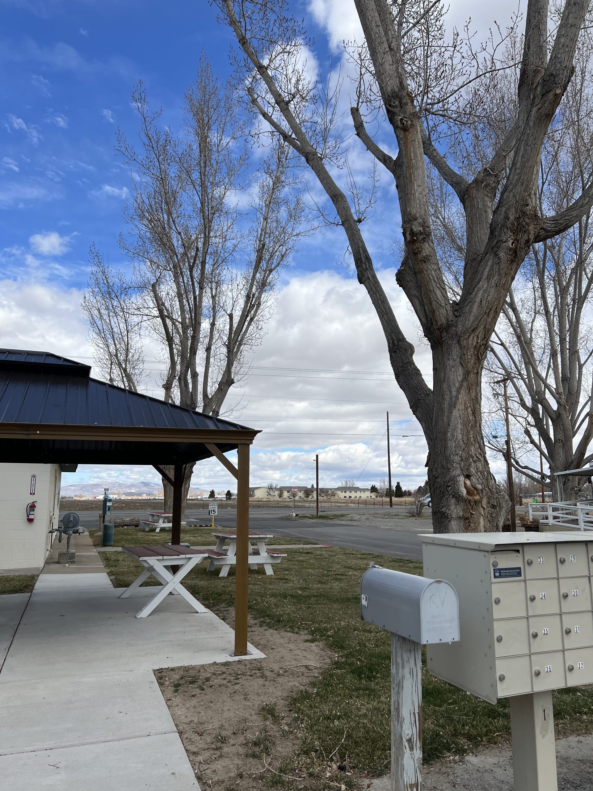 Amenities at Pioneer Mobile Home Ranch