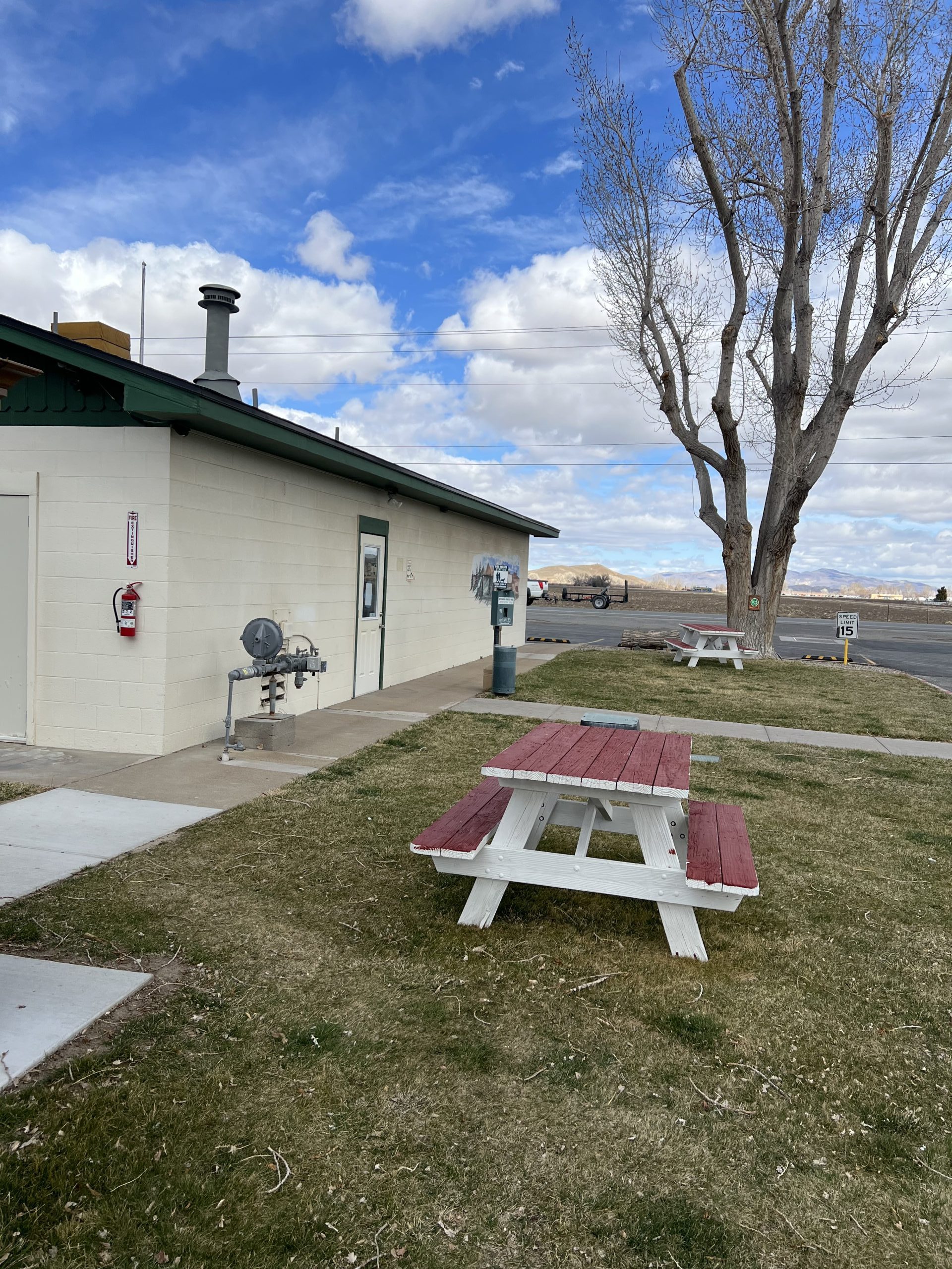 Amenities at Pioneer Mobile Home Ranch