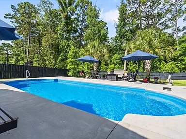 John's Island - Oakfield Community Pool