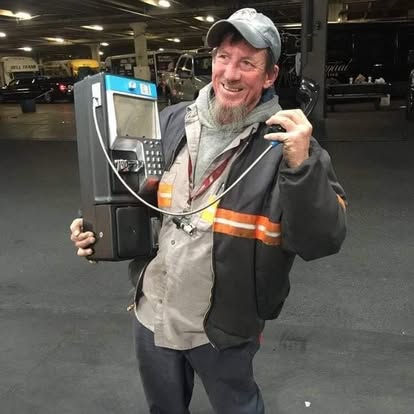 David — Britt's half brother, pay phone repairer, organ donor, and the reason this photo appears on every contact page