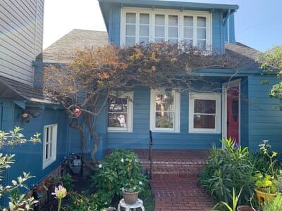 {{ custom_values.service_2 }} in {{custom_values.area_1})