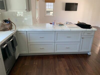 {{ custom_values.service_2 }} in {{custom_values.area_2})