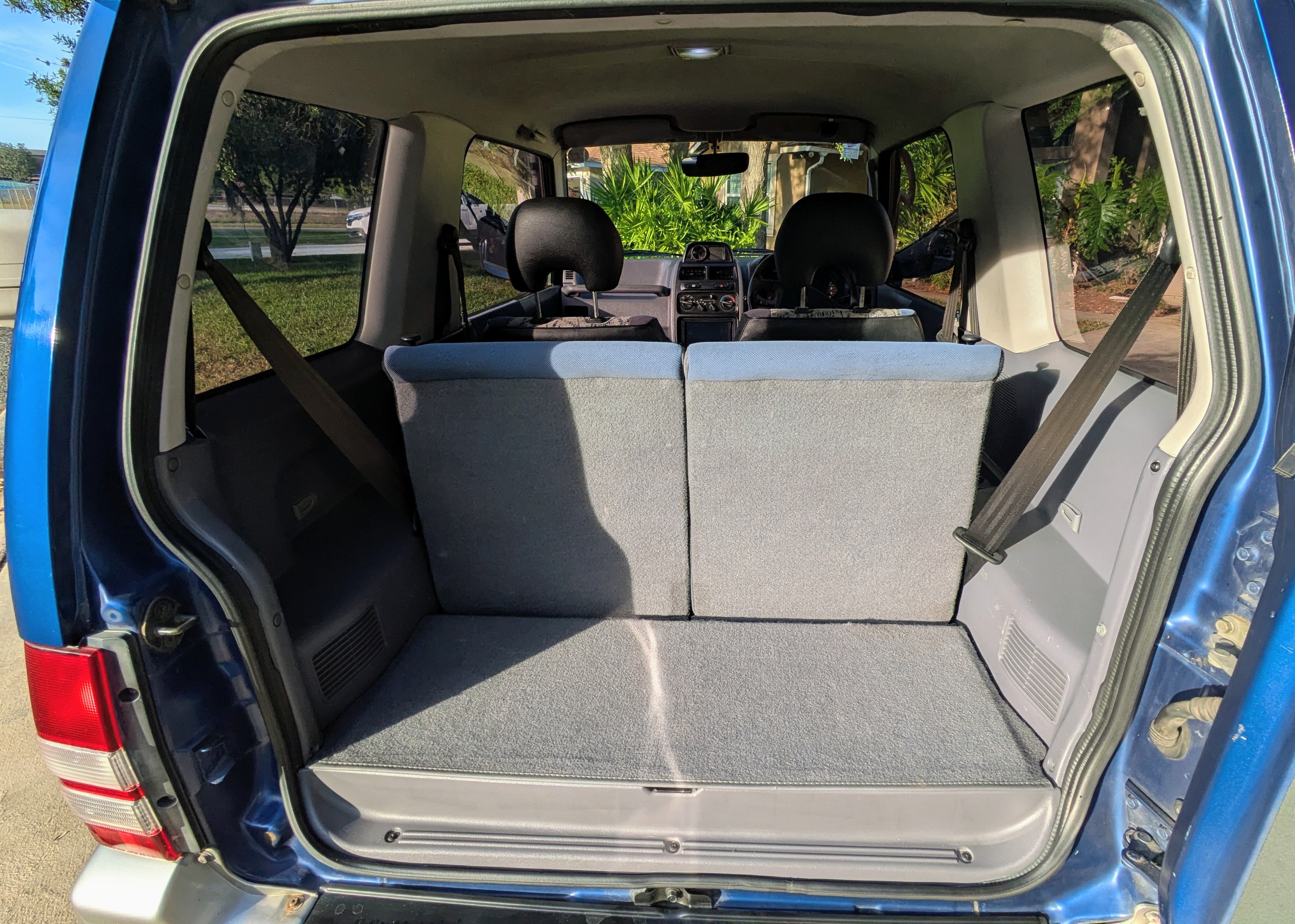 Cargo area — rear seats folded