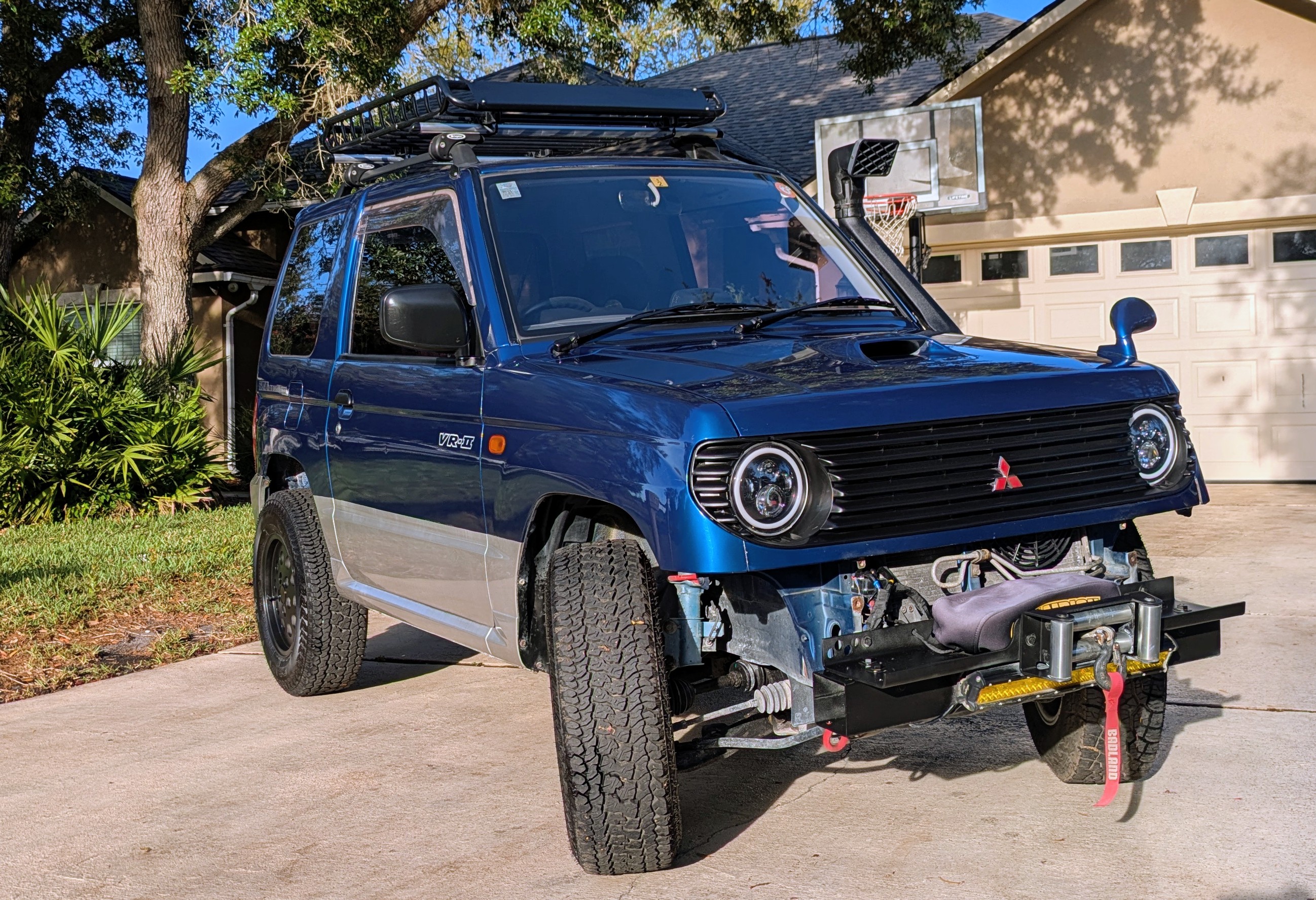 Pajero Mini — front quarter view
