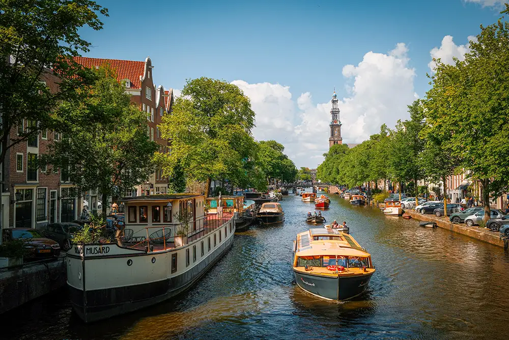 De Ámsterdam a Madrid