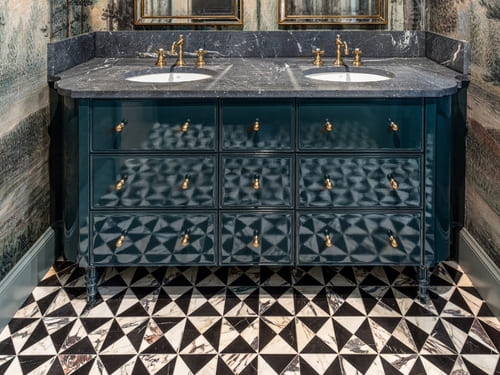 Tigard Custom Cabinets