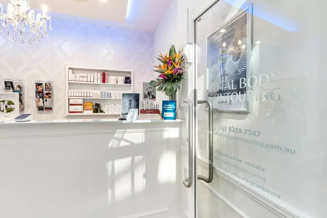 Total Body Contouring reception area