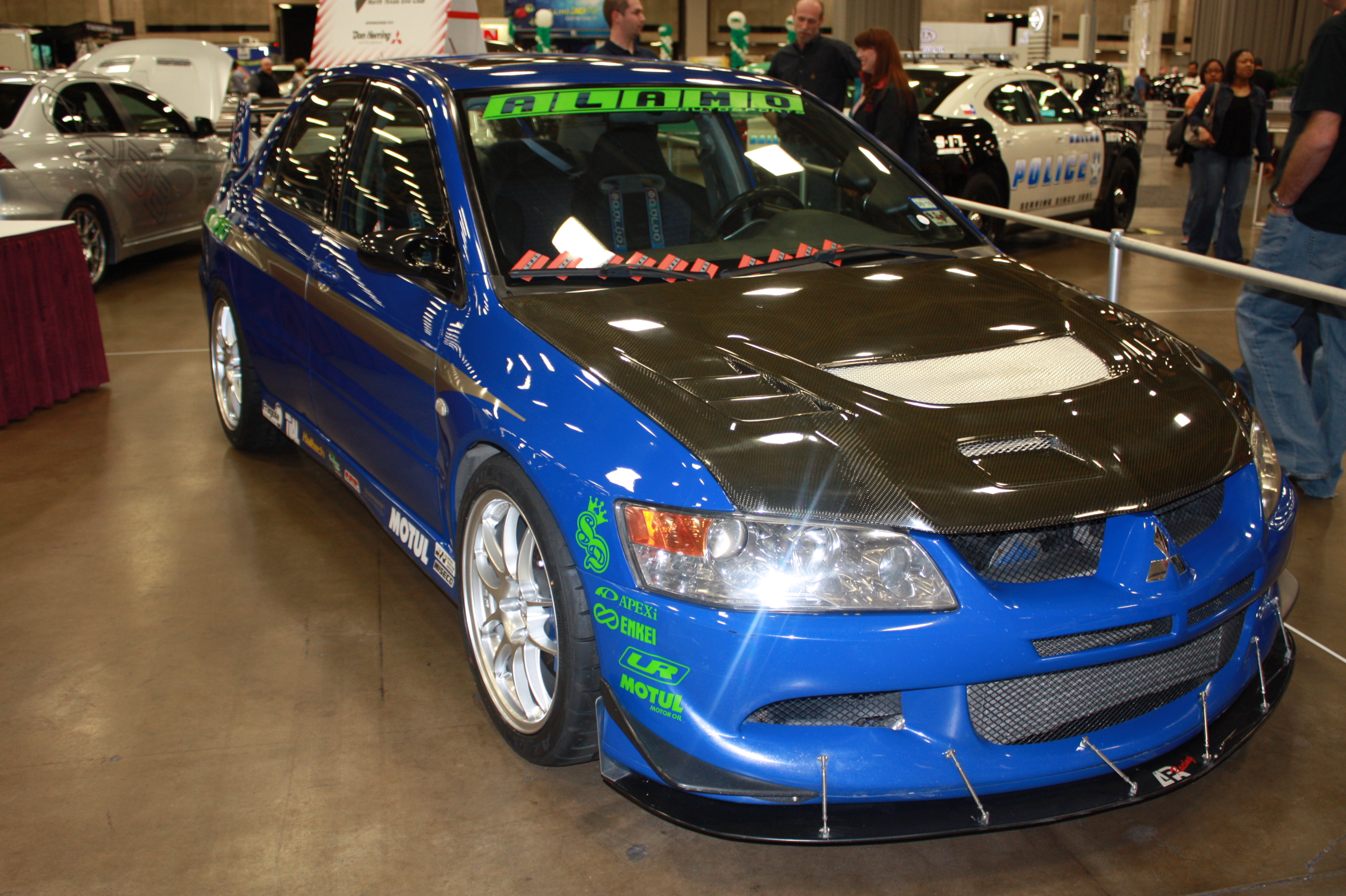 Mitsubishi Evo VIII 1