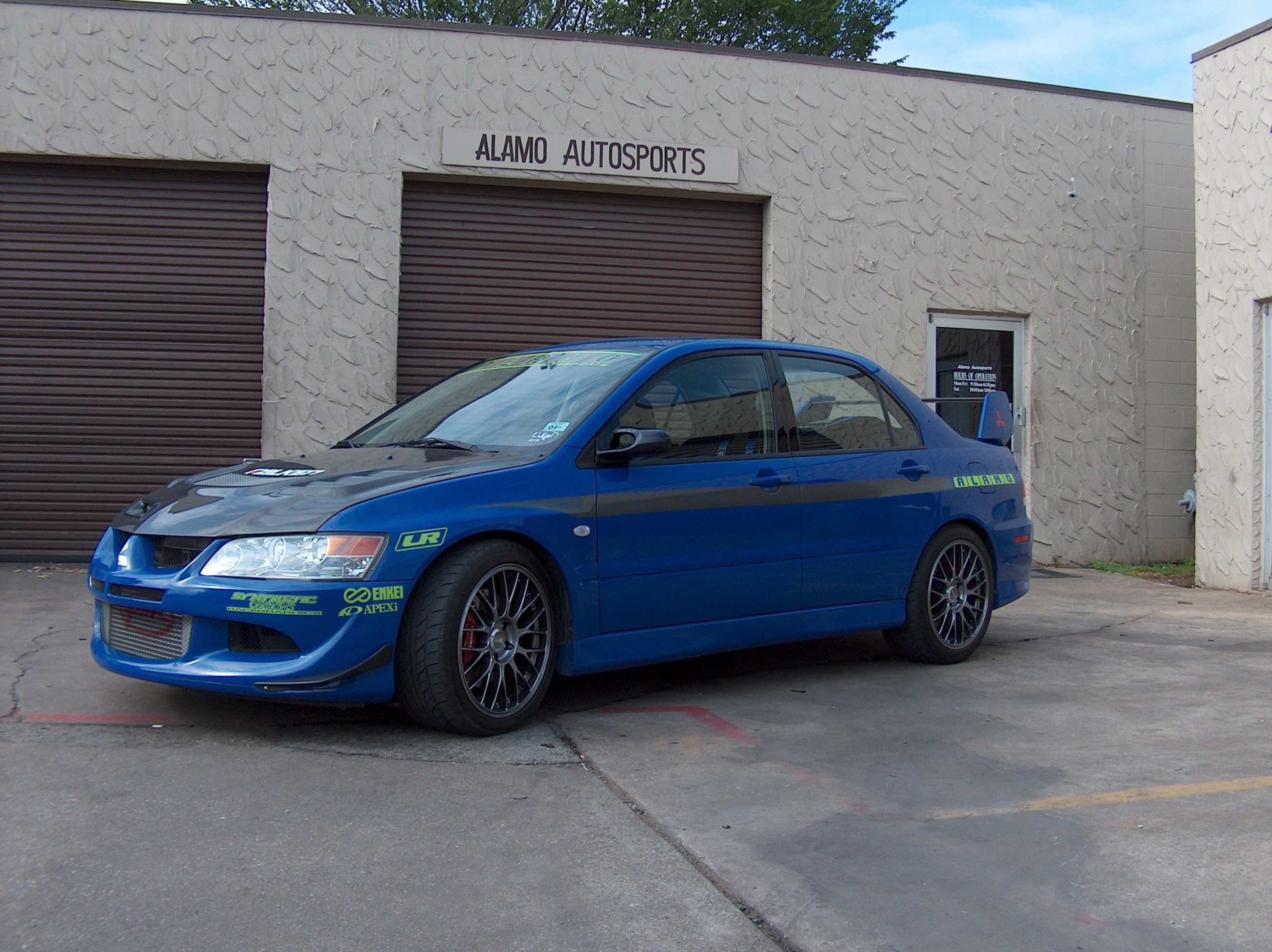 Mitsubishi Evo VIII 3