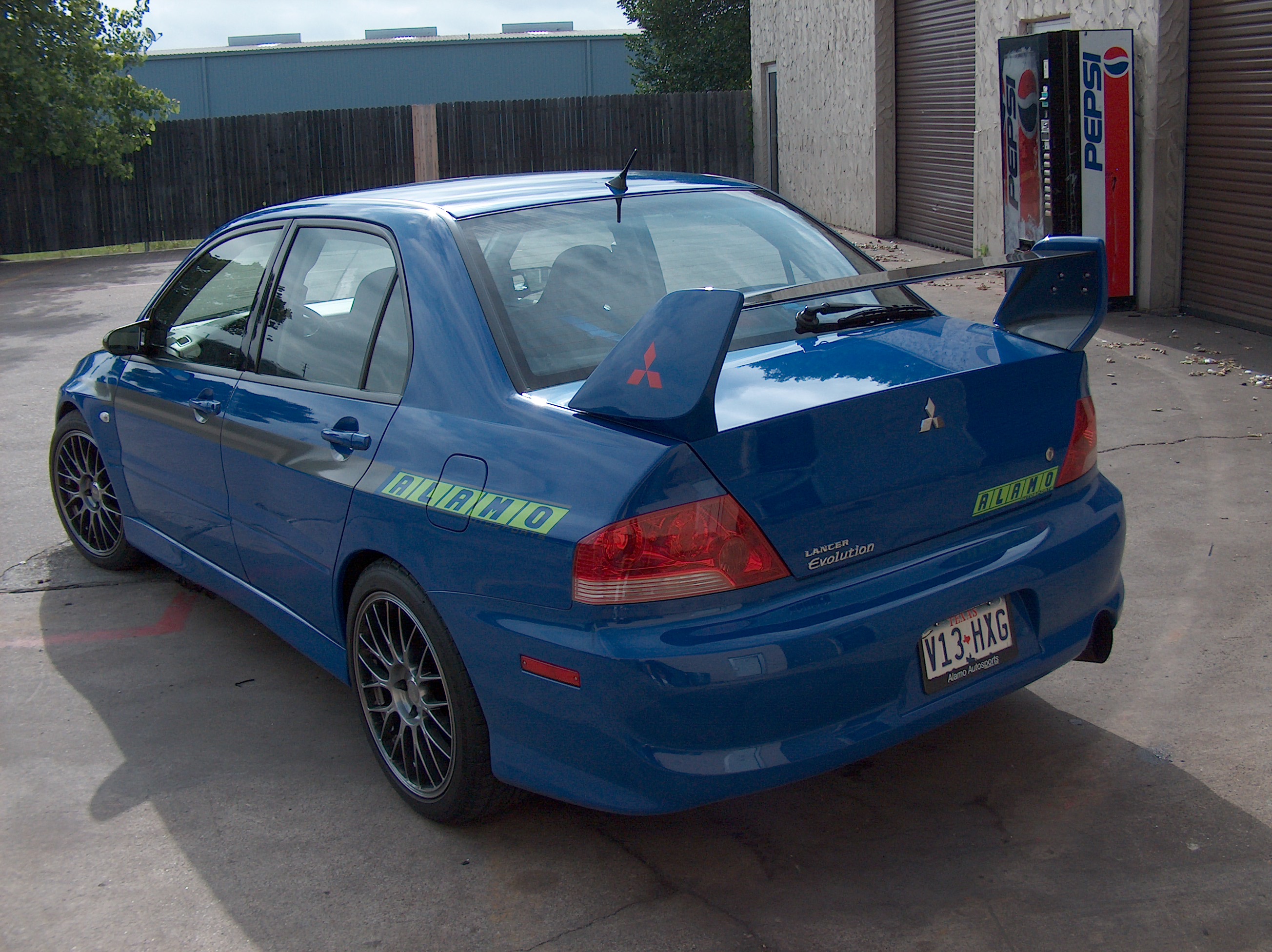 Mitsubishi Evo VIII 4