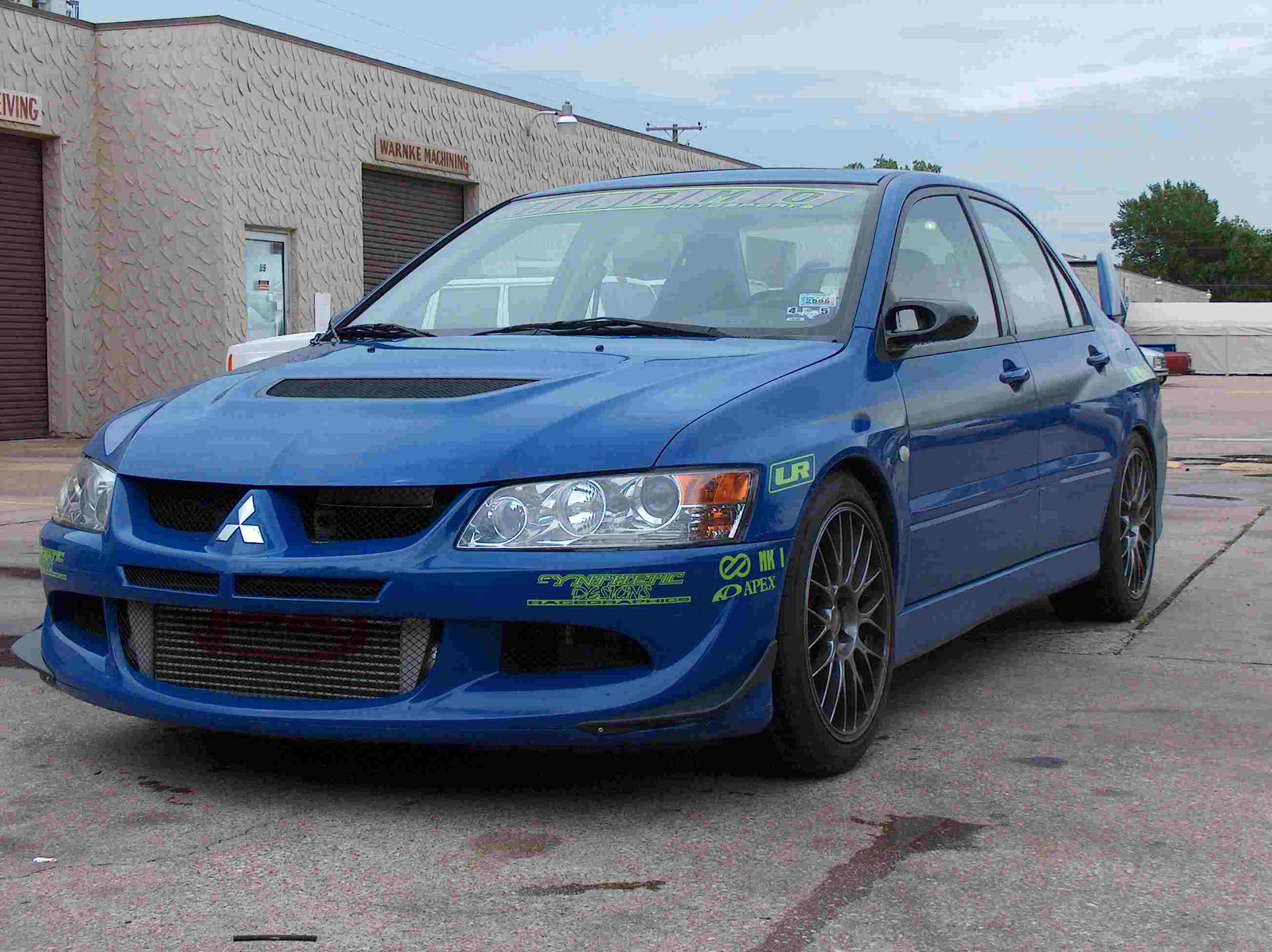 Mitsubishi Evo VIII 10