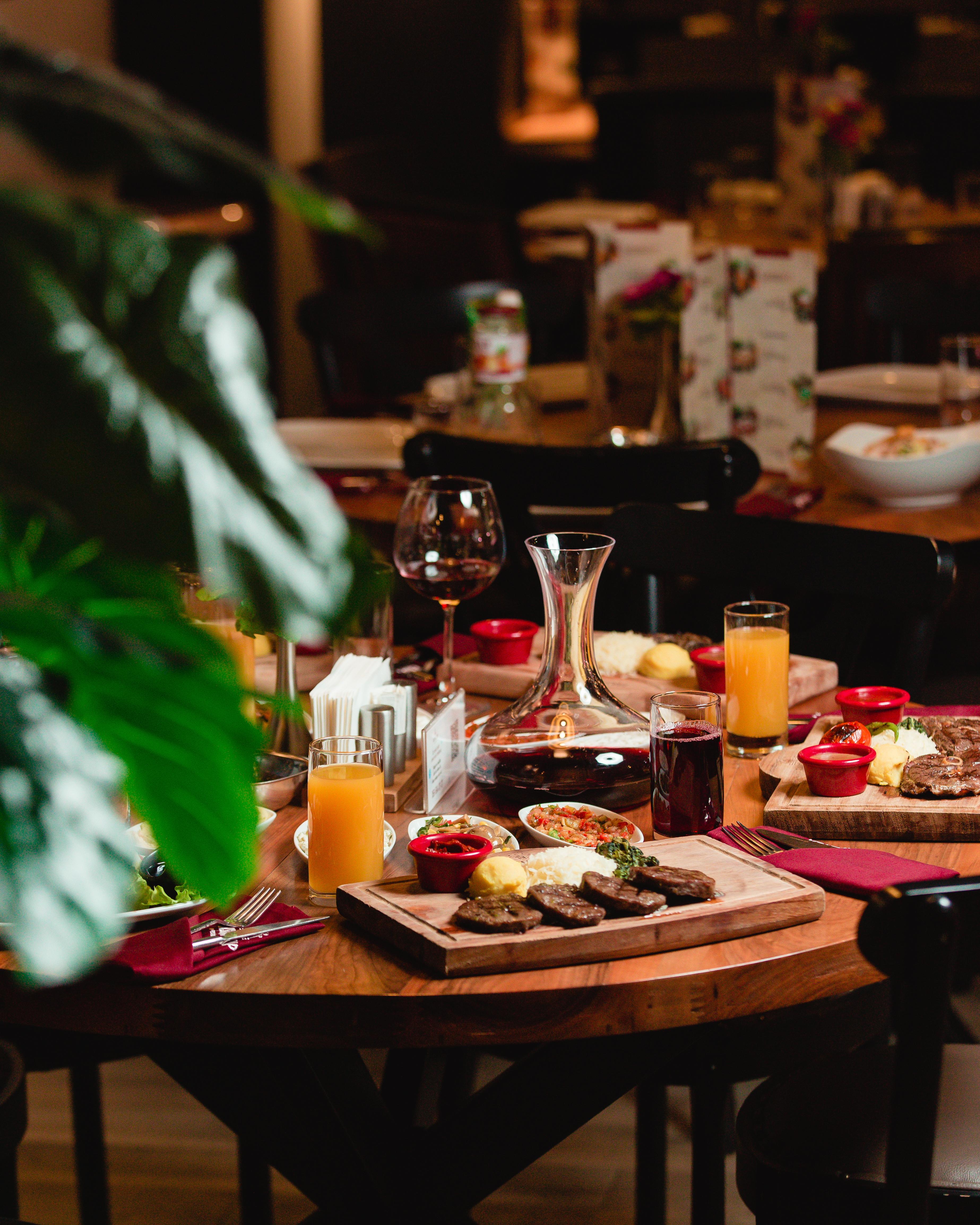 Women's Restaurant Hopping Dinner