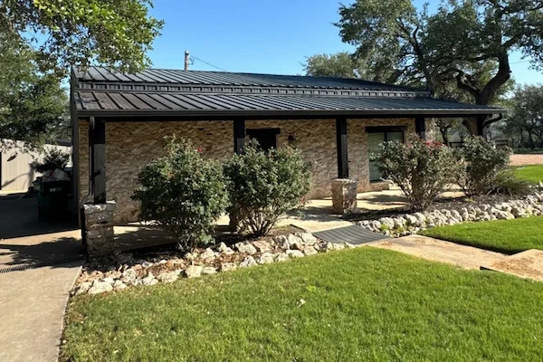 Commercial Roof Solutions in Austin That Deliver Safety, Performance, and Peace of Mind