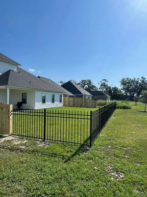 {{ custom_values.service_3 }} in {{custom_values.area_3})