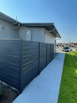 {{ custom_values.service_3 }} in {{custom_values.area_3})