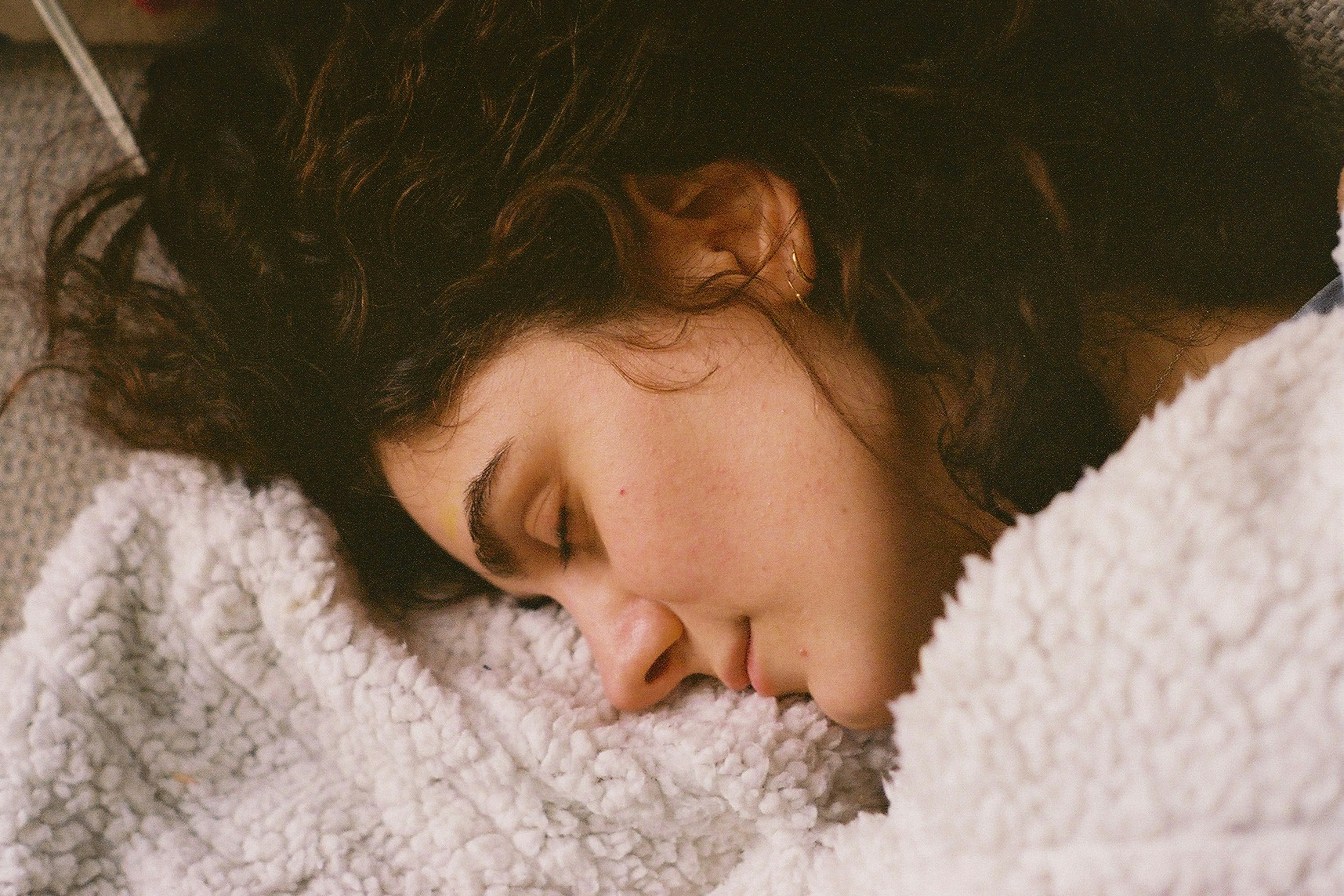Coping with Grief in the Darker Winter Months