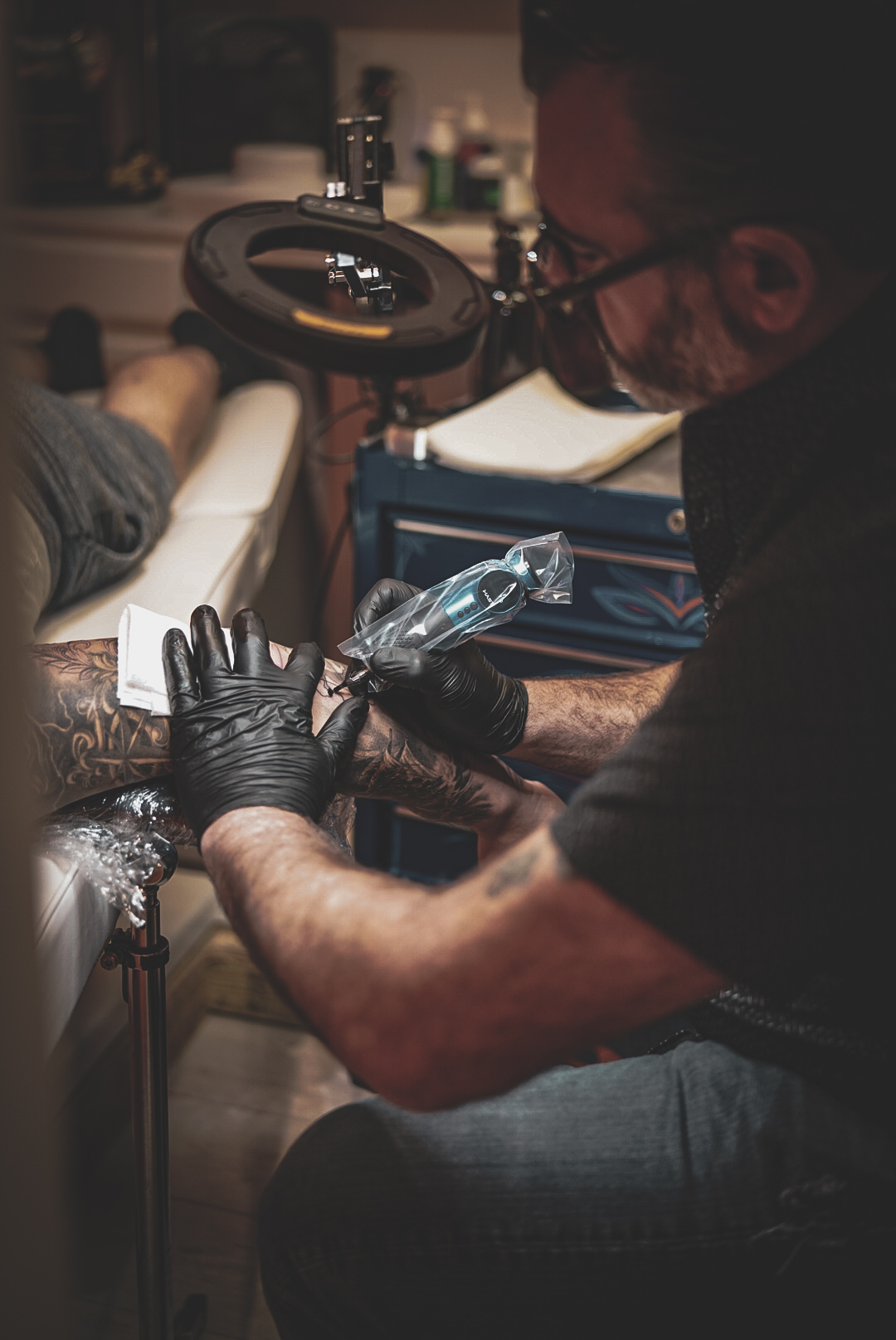 Tattoo artist at work