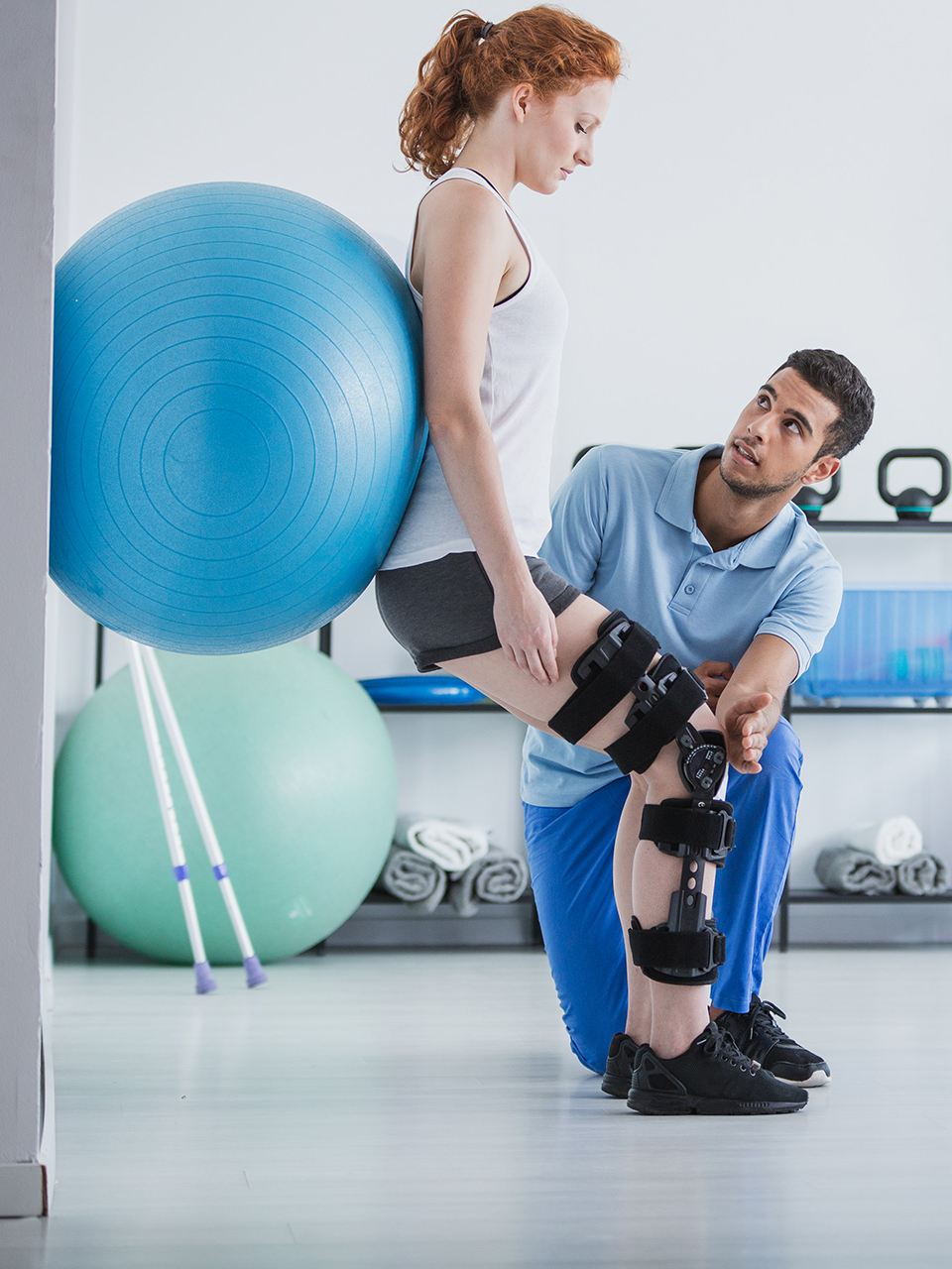 Physical therapy session at Elevate Therapy Doral