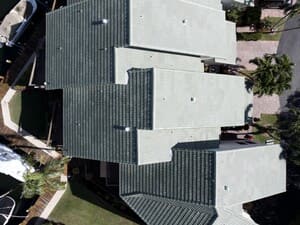 {{ custom_values.service_1 }} in {{custom_values.area_3})