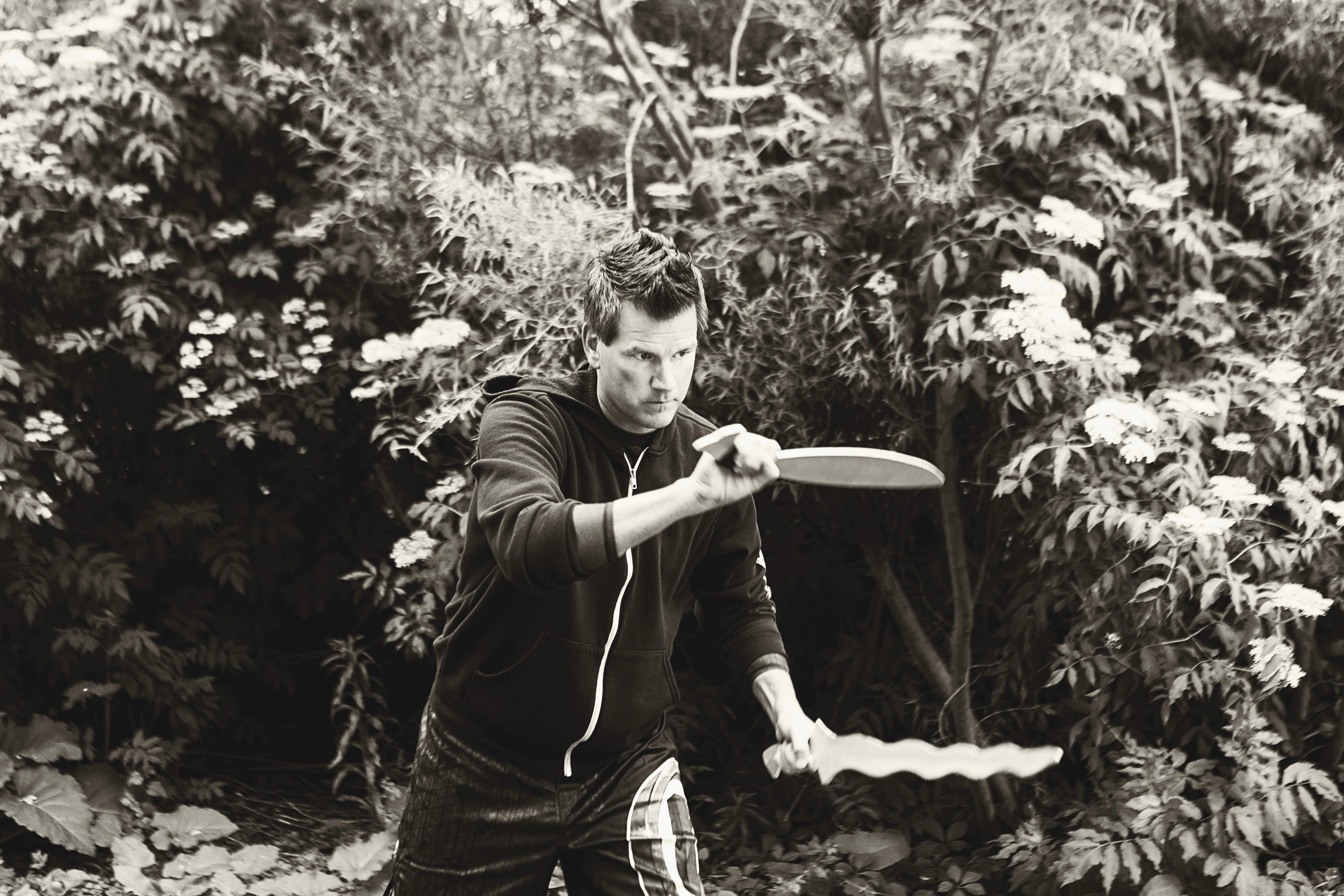 Professor Chris Lund practicing carenza in Filipino Martial Arts. Professor Chris Lund practicing carenza in Filipino Martial Arts.