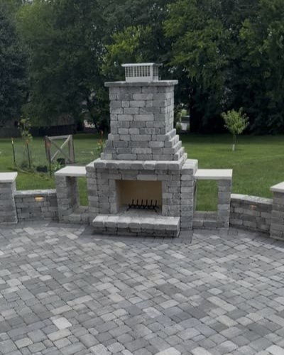 {{ custom_values.service_3 }} in {{custom_values.area_3})