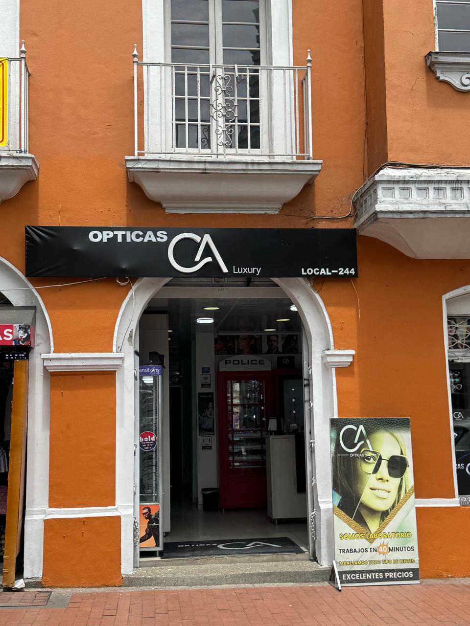 Sede Ópticas Cristian Aristizábal