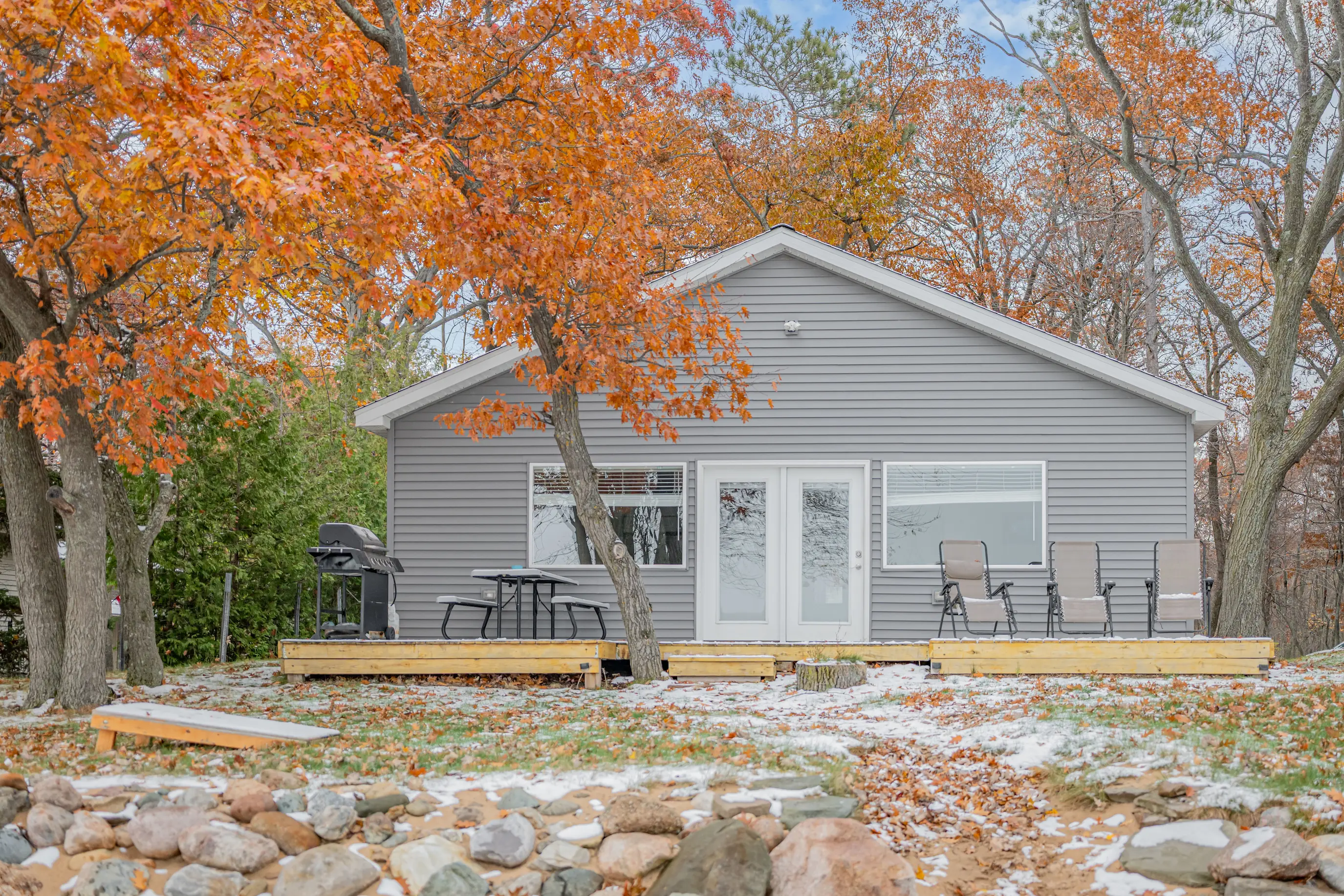Rear exterior view of Cozy Home II with outdoor space