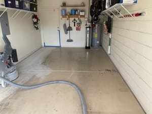 {{ custom_values.service_1 }} in {{custom_values.area_1})