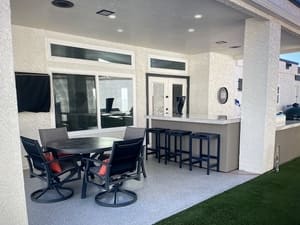 {{ custom_values.service_3 }} in {{custom_values.area_3})