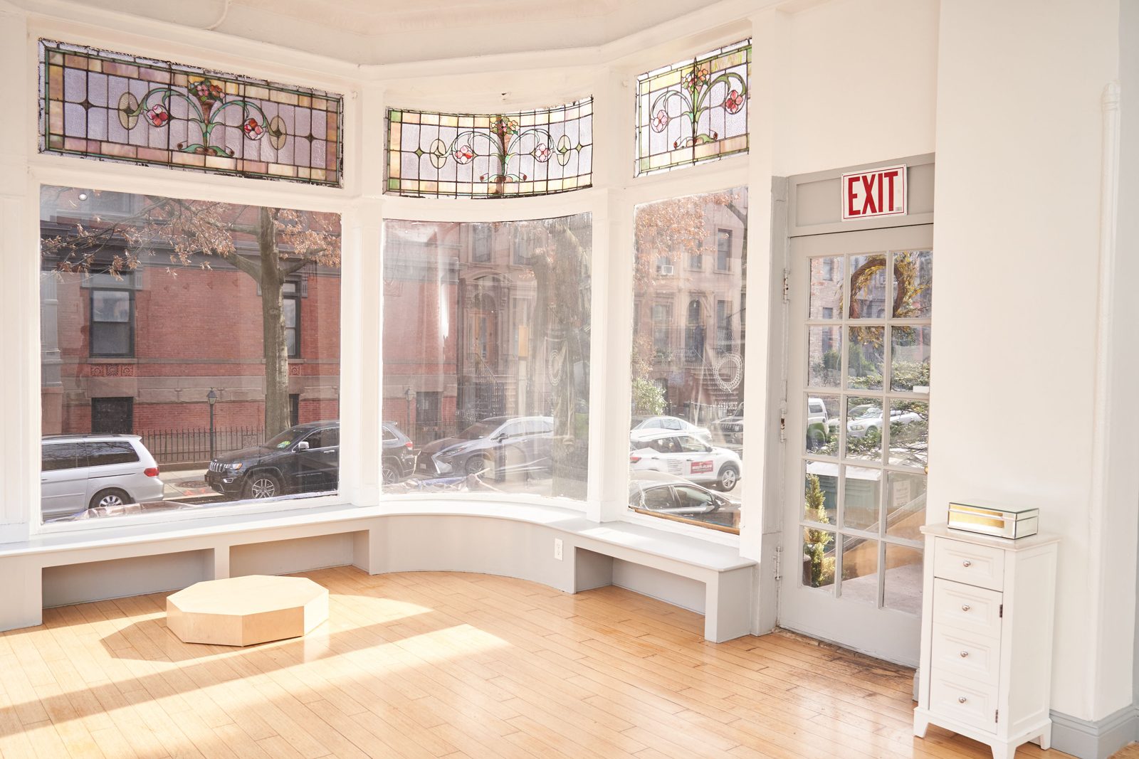 Full-length view of the room toward the bay