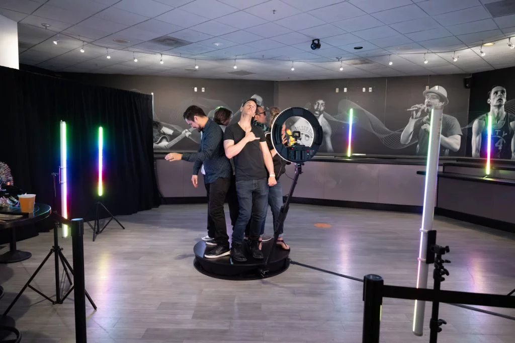 Glambot Experience