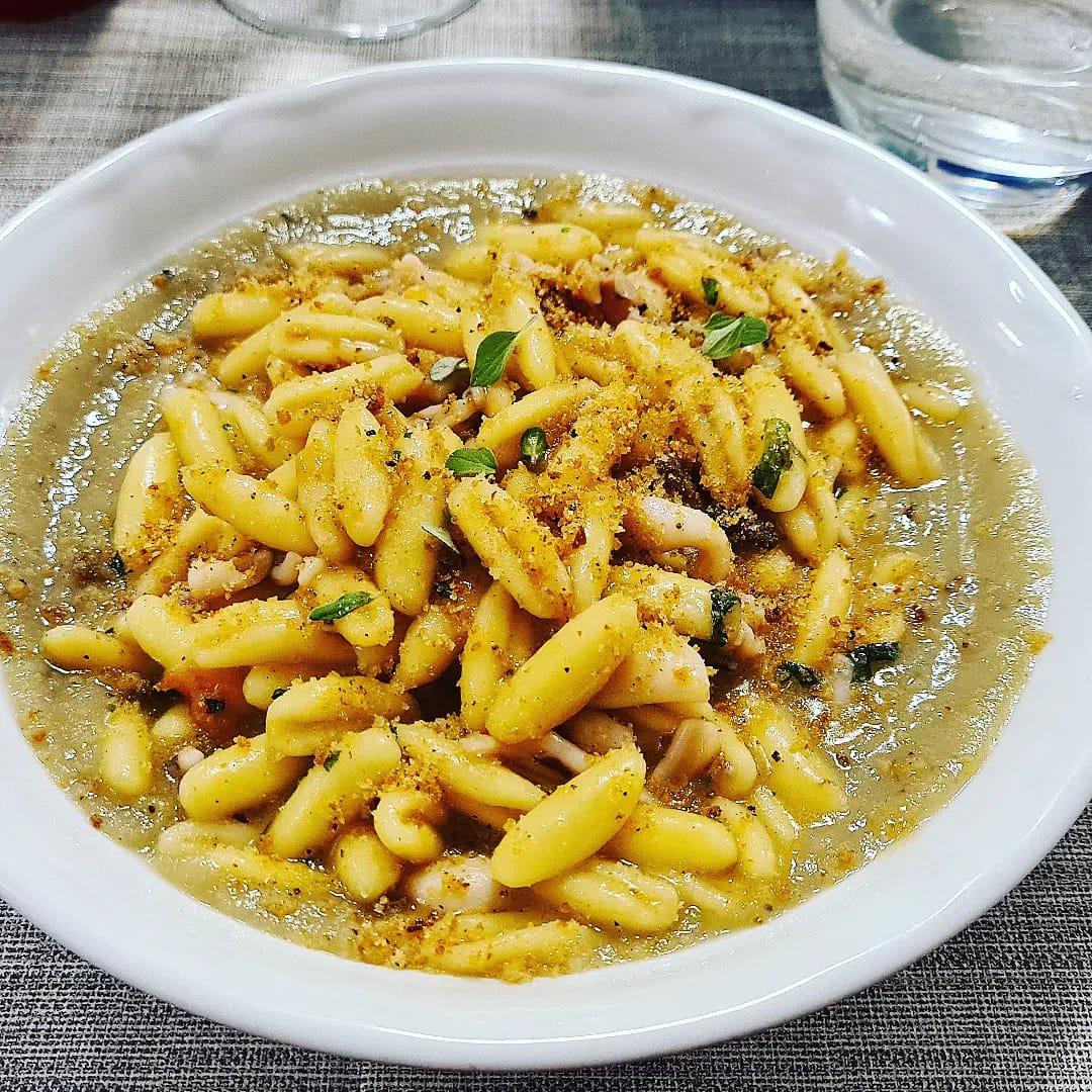 Cavatelli ai frutti di mare con pangrattato